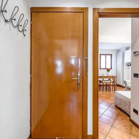 Hoomee San Zeno Apartman *